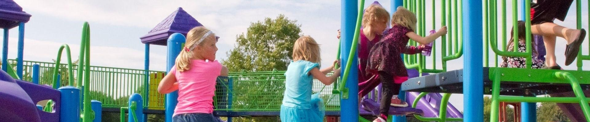 Elementary school playground 4 1557 1628616597